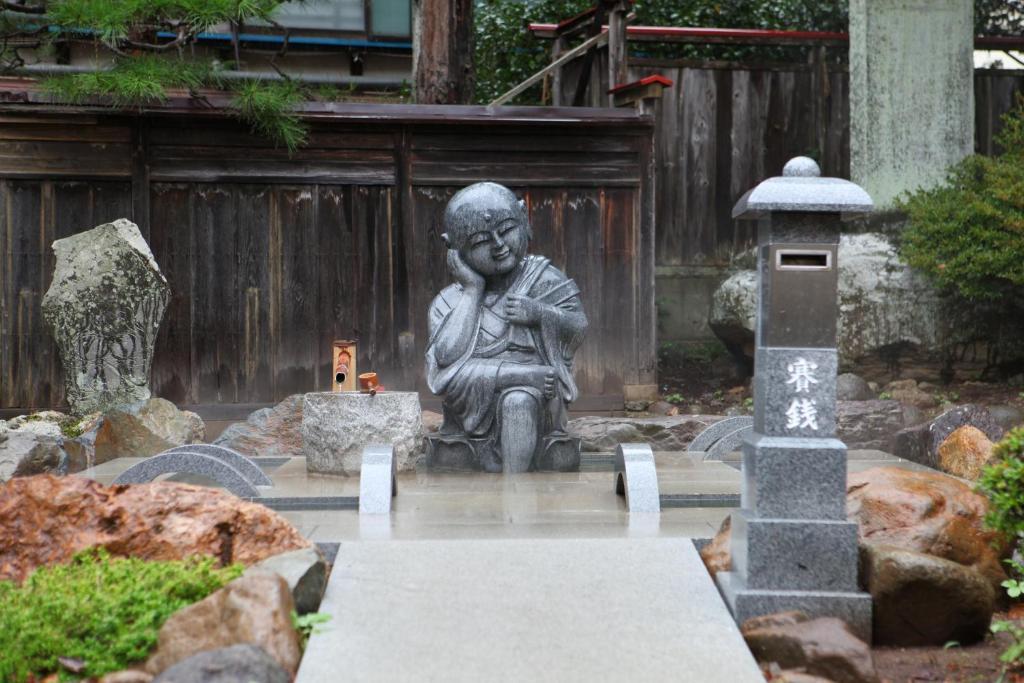 Yudanaka Yumoto Hotel Yamanouchi  Buitenkant foto